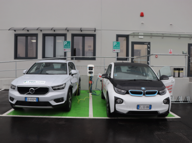 electric vehicle